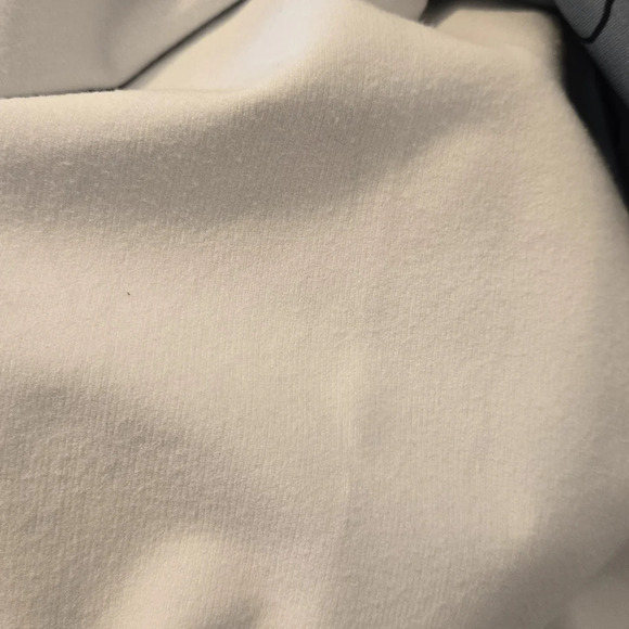 Under Armour ColdWeather Funnel Neck Camo Green Womens - Picture 6 of 6